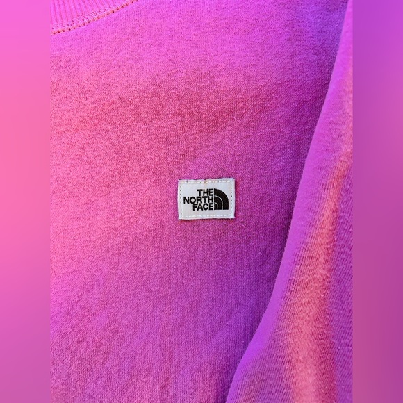 XS NorthFace Box Logo Pink Crewn - Picture 5 of 5